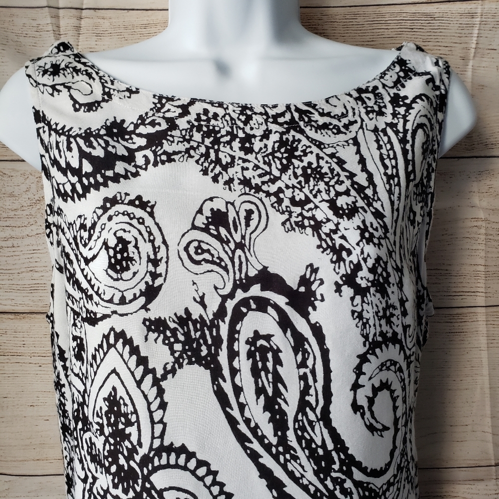 ✅SOLD✅ SOFT SURROUNDINGS Summer Dress Womens Size M White & Black Paisley - Picture 3 of 9